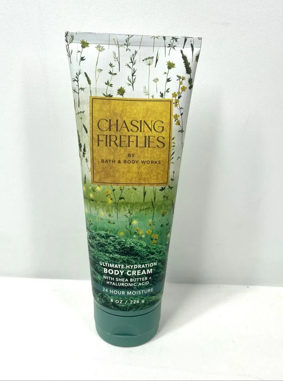 Bath & Body Works Chasing Fireflies Ultimate Hydration Body Cream 8 oz Discontin